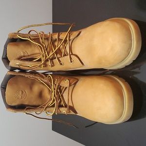 Timberland leather boots